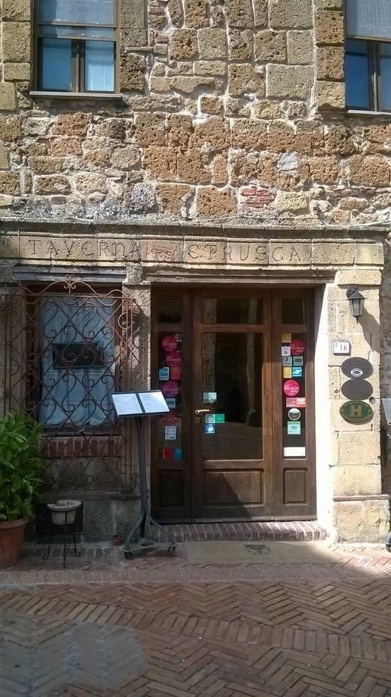 Locanda Della Taverna Etrusca Hotel Sovana Buitenkant foto