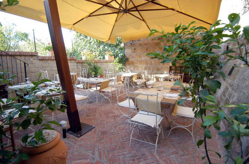 Locanda Della Taverna Etrusca Hotel Sovana Buitenkant foto